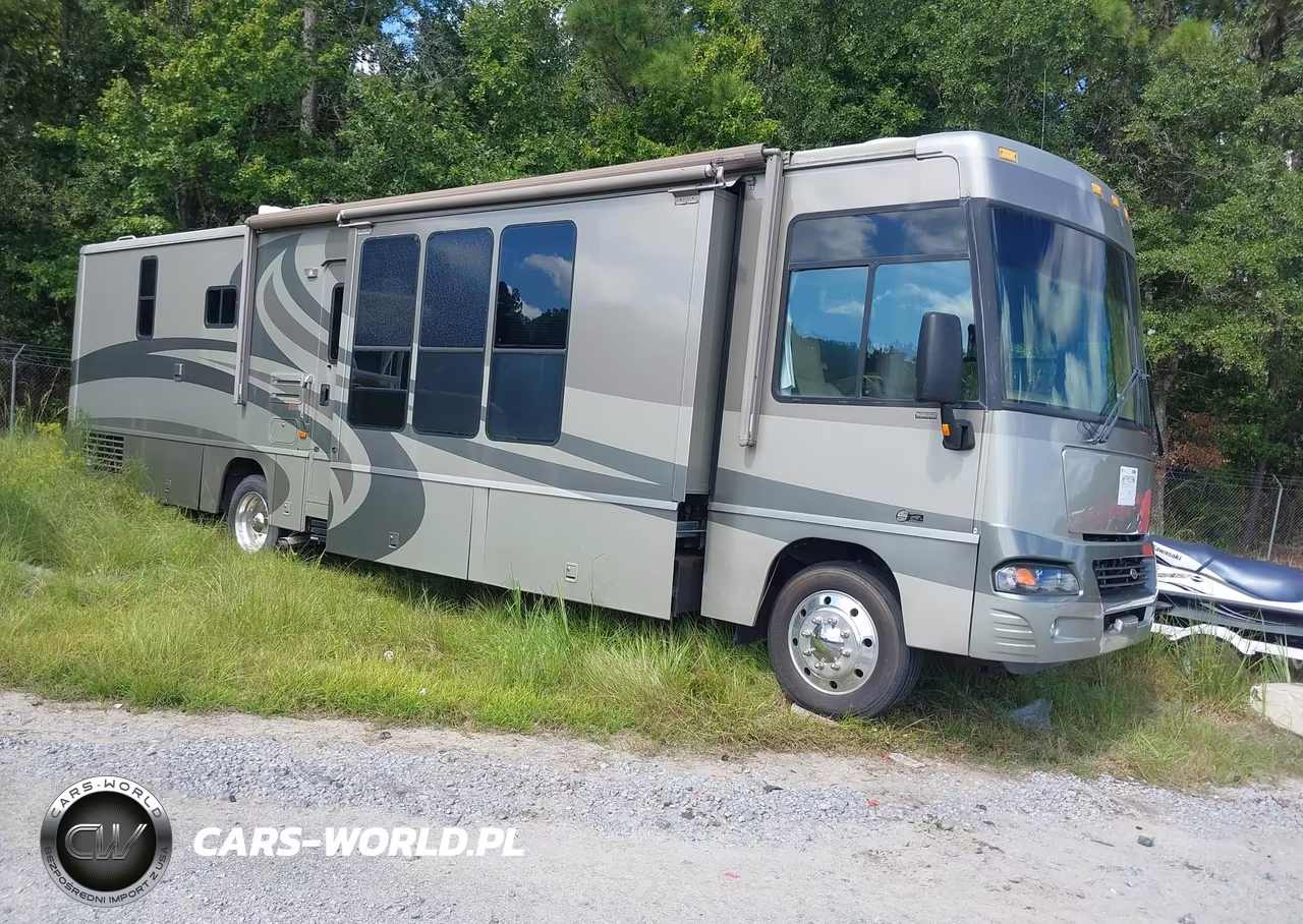 2005 Workhorse Custom Chassis Motorhome Chassis W24 – zdjęcie 1 z 18
