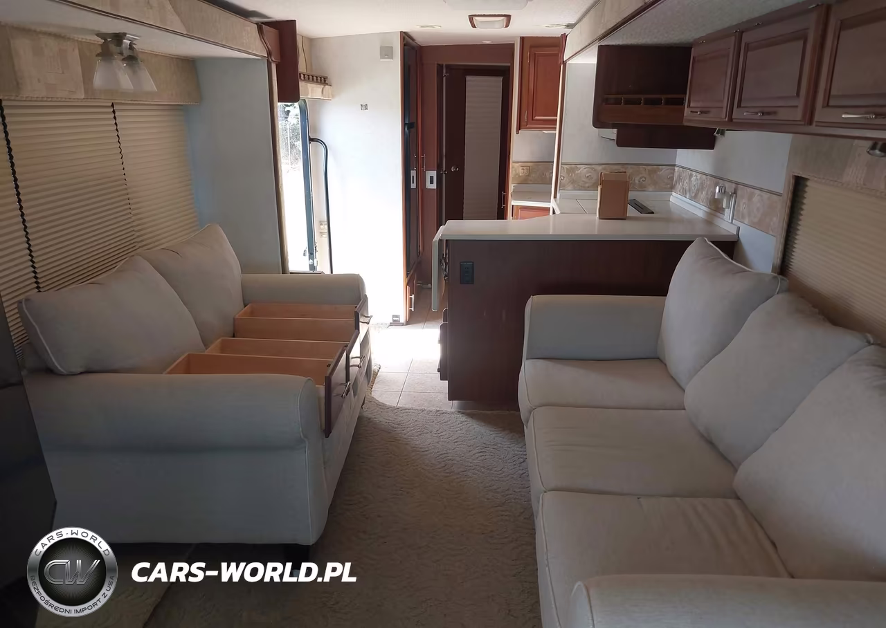 2005 Workhorse Custom Chassis Motorhome Chassis W24 VIN:5B4MPA7G443394554 - 8