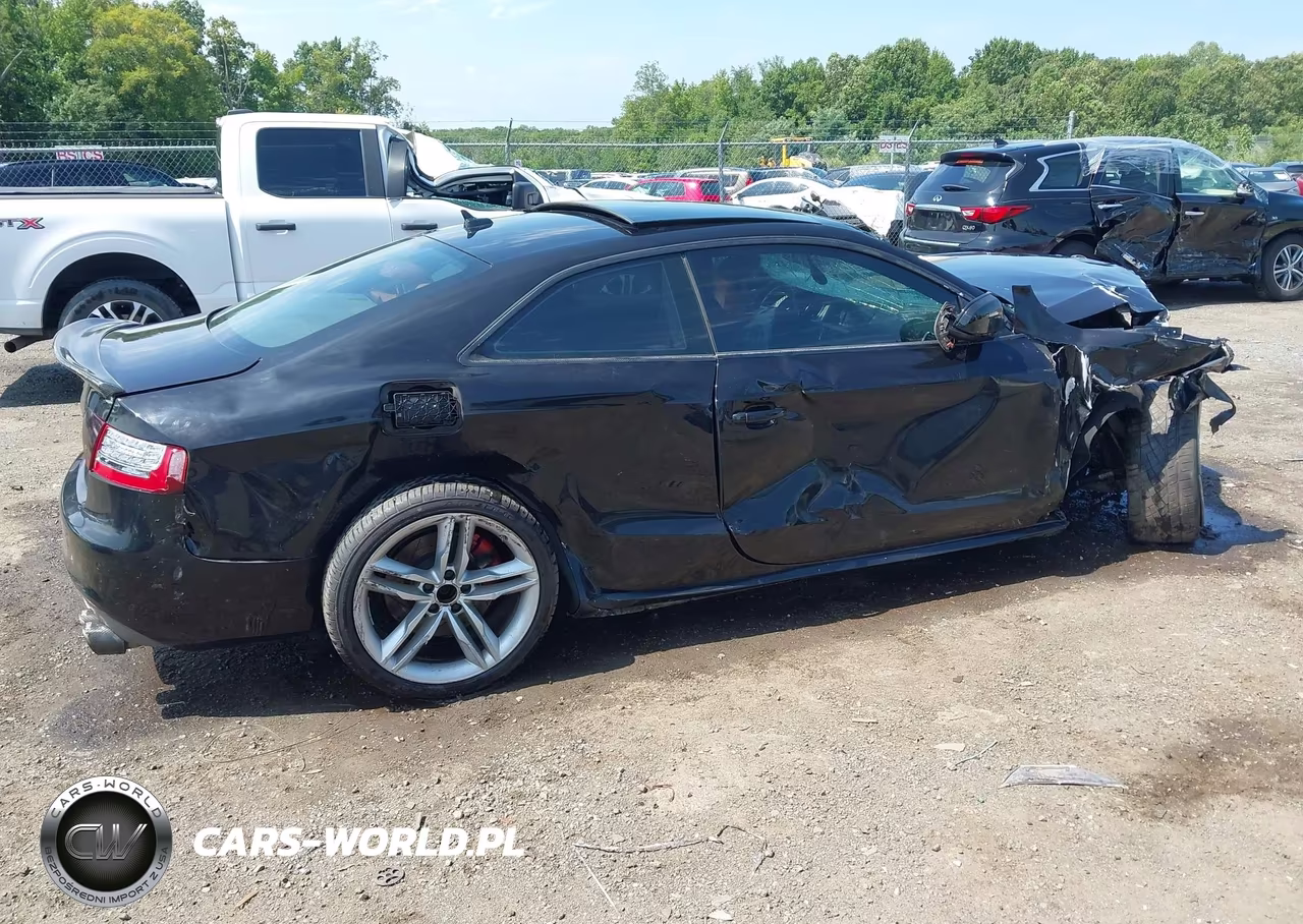 2012 Audi S5 Premium Plus VIN:WAUCVAFRXCA000884 - 4