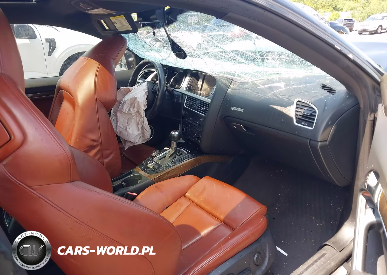 2012 Audi S5 Premium Plus VIN:WAUCVAFRXCA000884 - 5