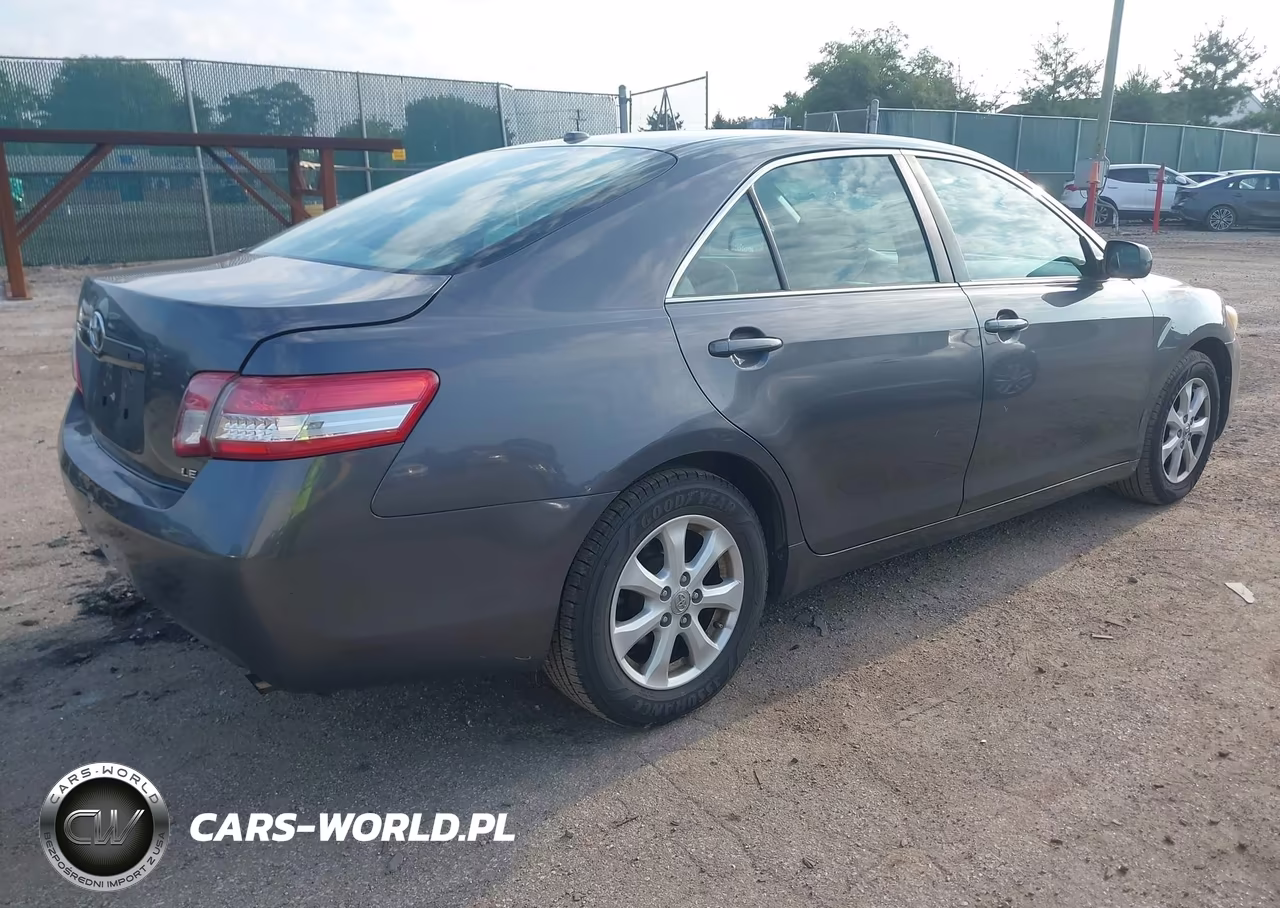 2011 Toyota Camry Le VIN:4T4BF3EKXBR116581 - 4