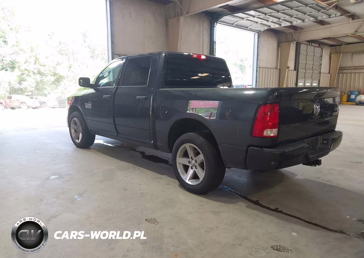 2018 Ram 1500 Express 4X4 5'7 Box VIN:3C6RR7KGXJG203515 - 3