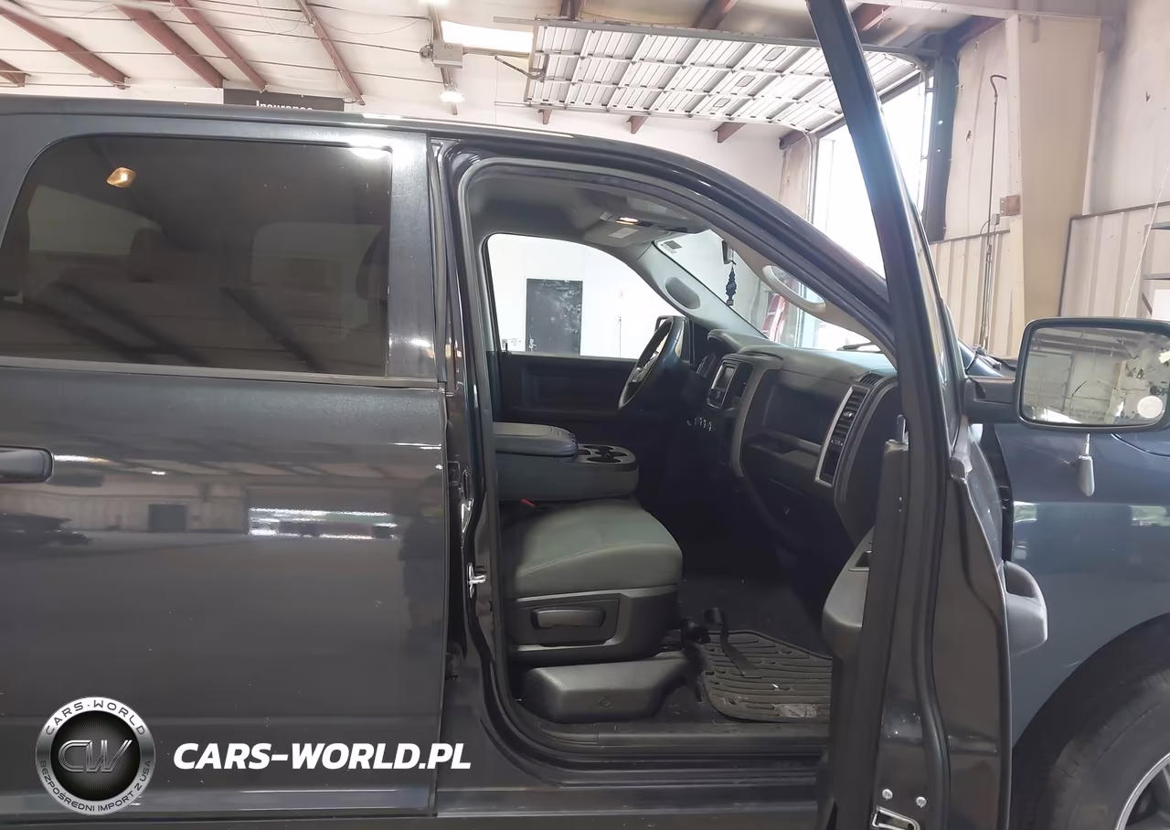 2018 Ram 1500 Express 4X4 5'7 Box VIN:3C6RR7KGXJG203515 - 5