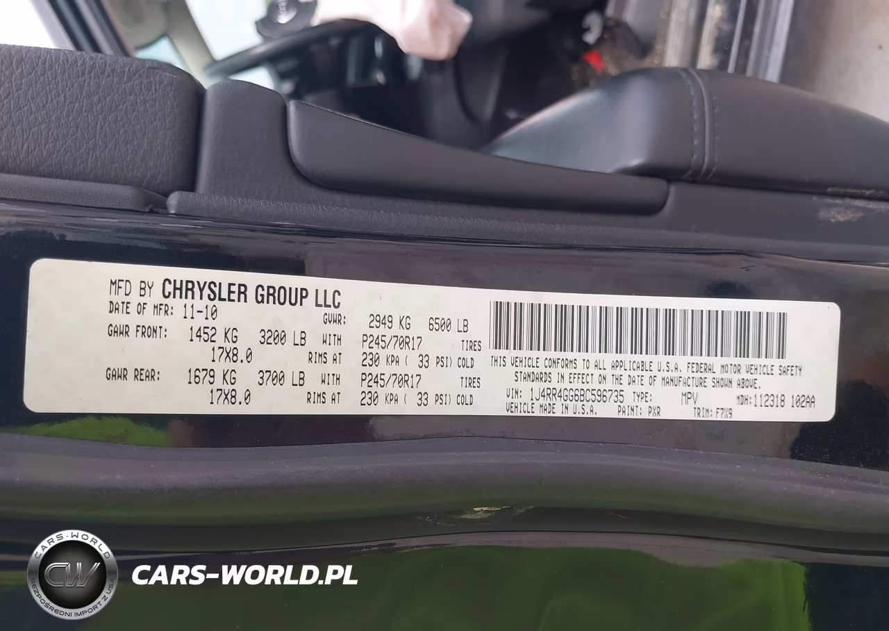 2011 Jeep Grand Cherokee Laredo VIN:1J4RR4GG6BC596735 - 9