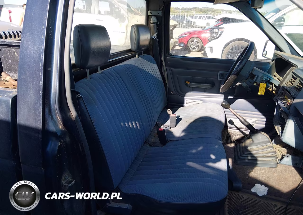 1991 Nissan Truck Short Wheelbase VIN:1N6SD11S8MC344633 - 8