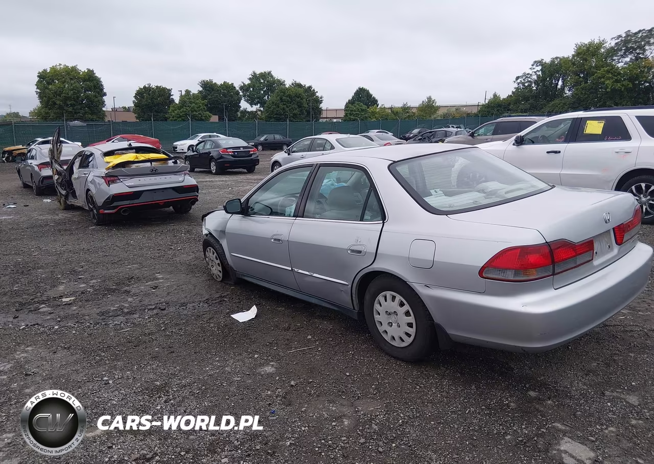 2002 Honda Accord 2.3 Vp VIN:1HGCF86602A012475 - 3