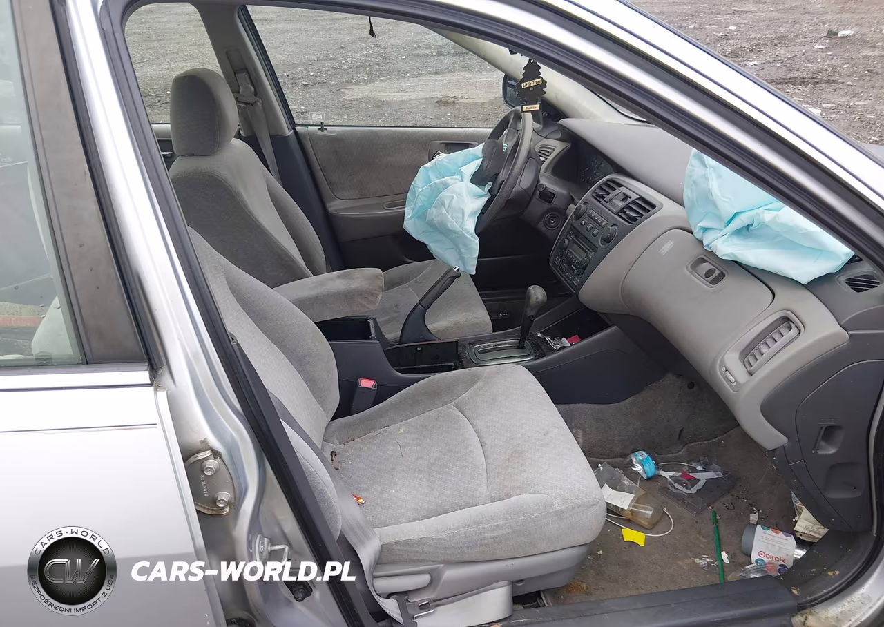 2002 Honda Accord 2.3 Vp VIN:1HGCF86602A012475 - 5