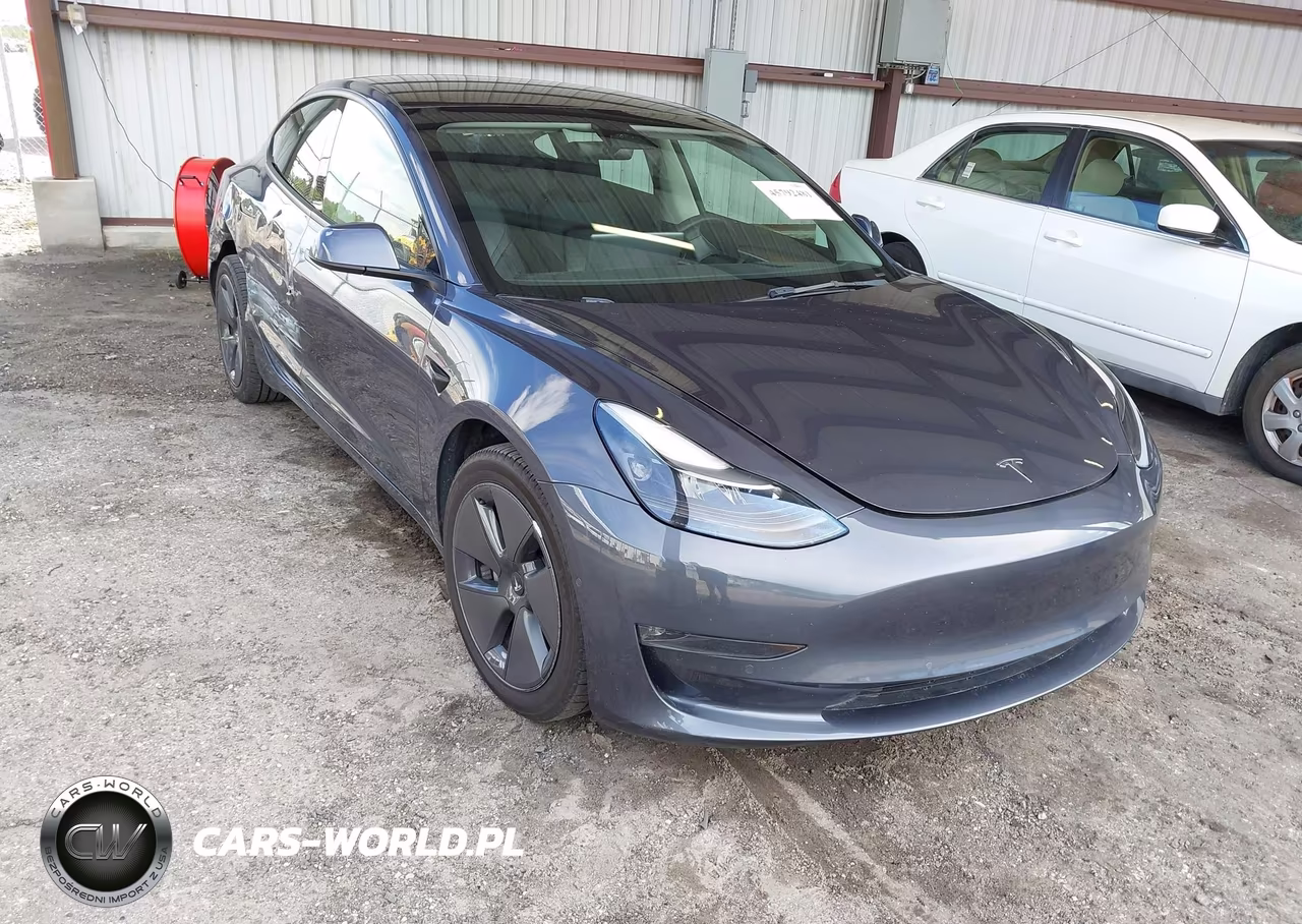 2022 Tesla Model 3 Long Range Dual Motor All-Wheel Drive – zdjęcie 1 z 18