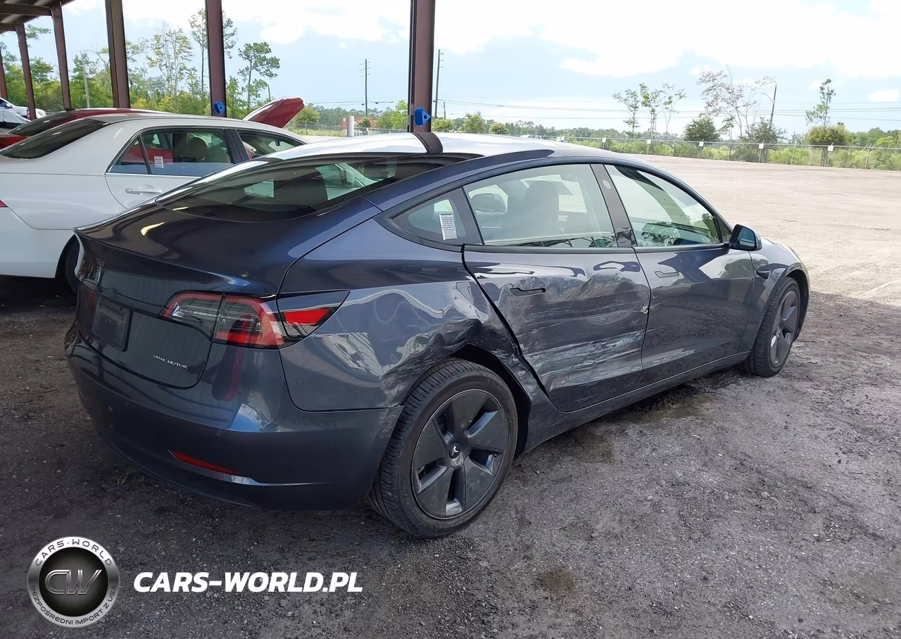 2022 Tesla Model 3 Long Range Dual Motor All-Wheel Drive VIN:5YJ3E1EB5NF330448 - 4
