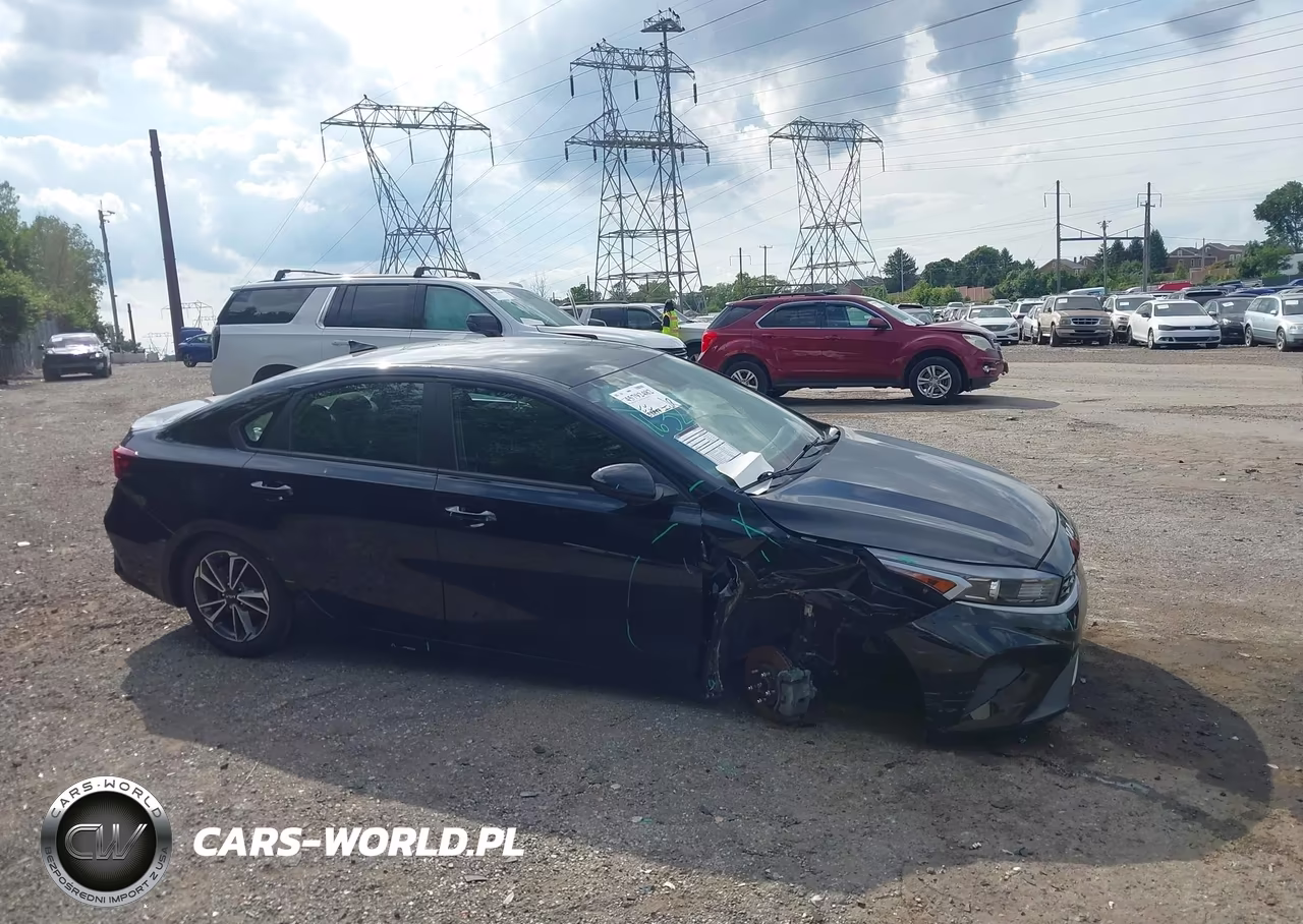 2023 Kia Forte Lxs VIN:3KPF24AD3PE561713 - 6