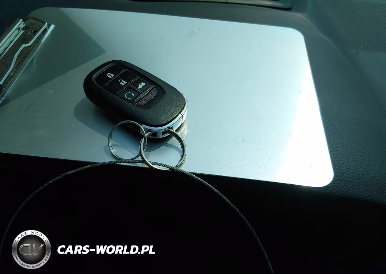 2024 Honda Accord Hybrid Touring VIN:1HGCY2F82RA009614 - 11