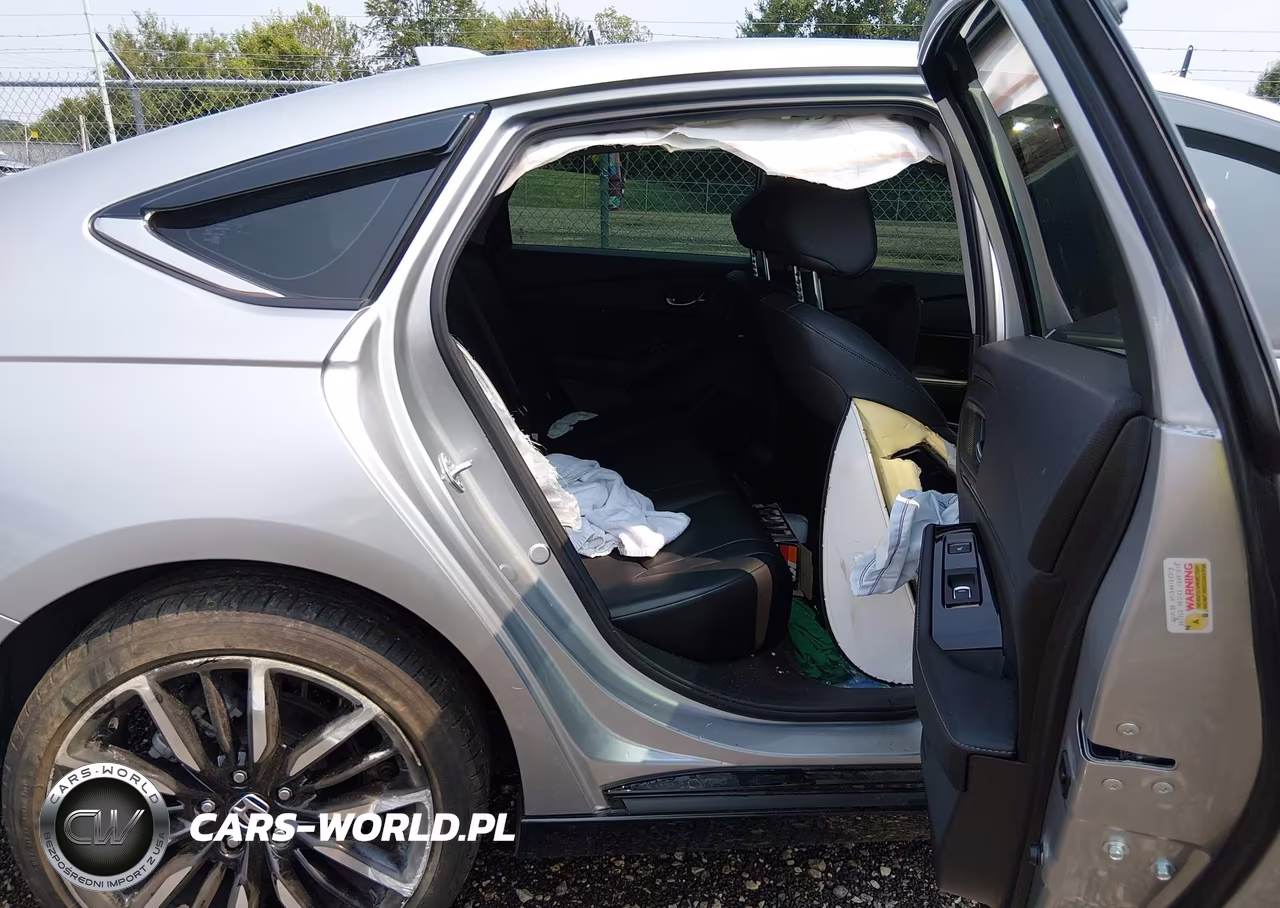2024 Honda Accord Hybrid Touring VIN:1HGCY2F82RA009614 - 8
