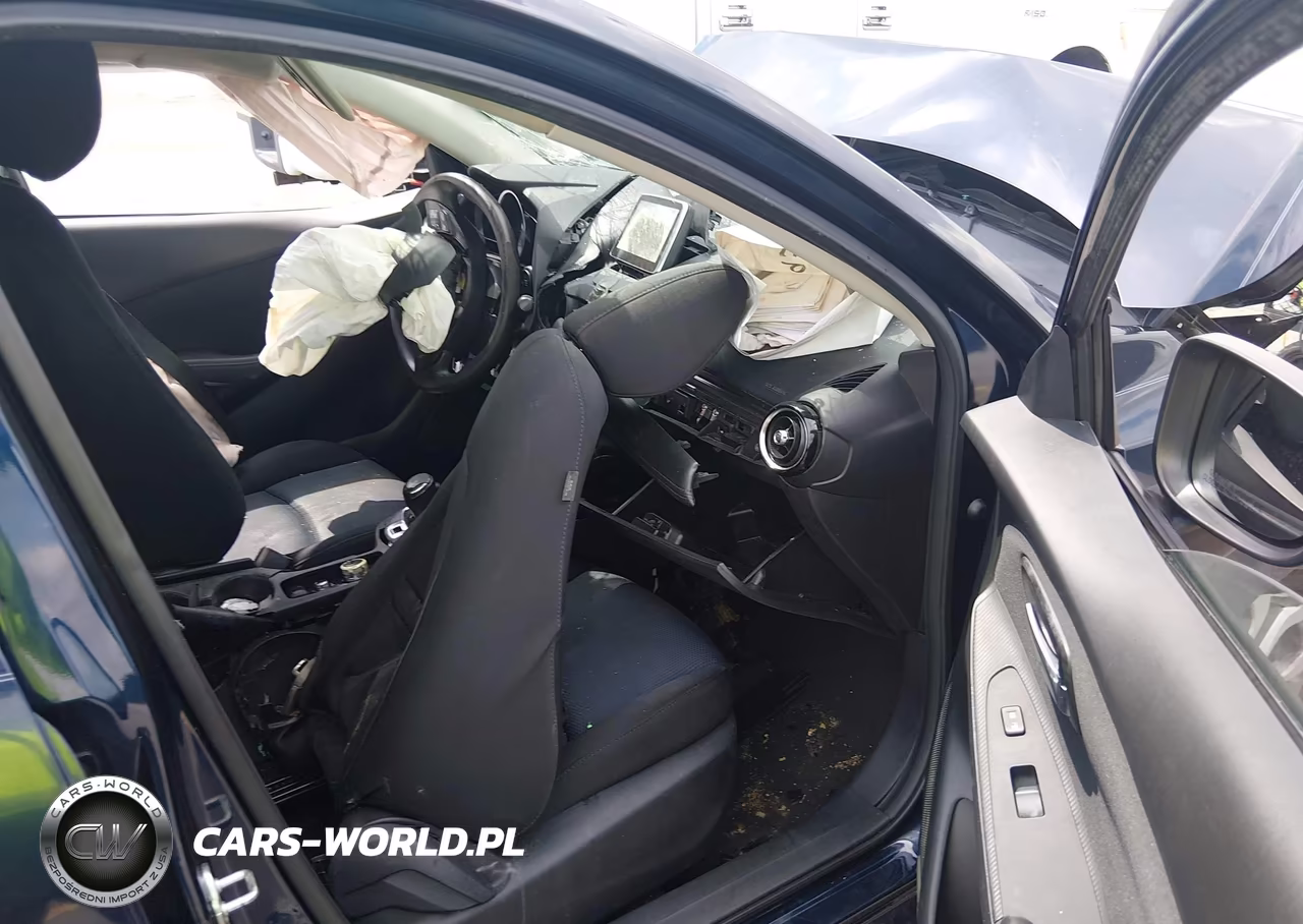2016 Scion Ia VIN:3MYDLBZV0GY129263 - 5