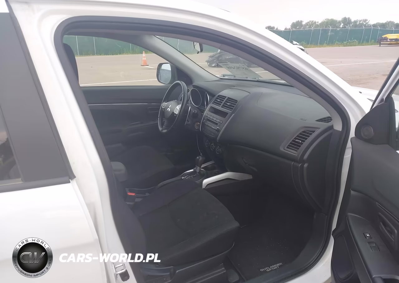 2013 Mitsubishi Outlander Sport Es VIN:4A4AR3AU8DE016252 - 5