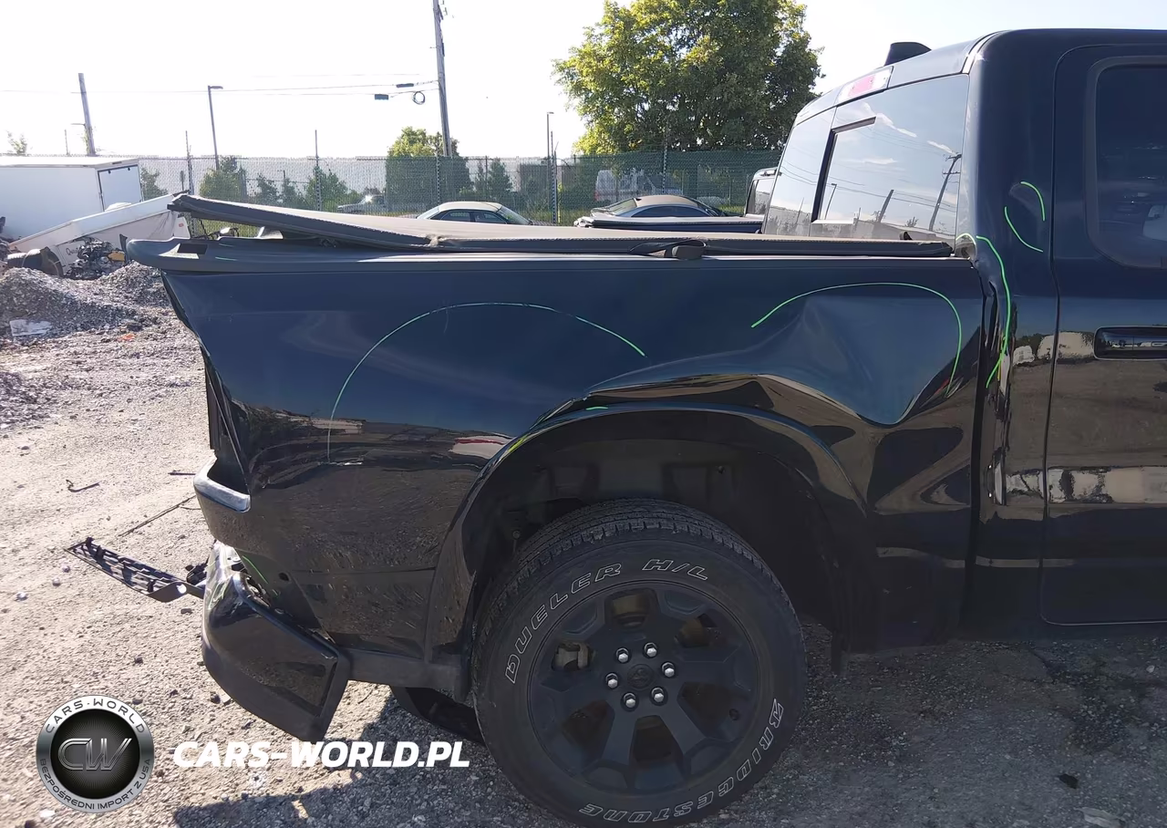 2025 Ram 1500 Big Horn 4X4 5'7 Box VIN:1C6RRFFG5SN512922 - 19