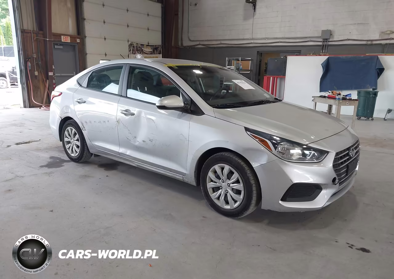 2022 Hyundai Accent Se