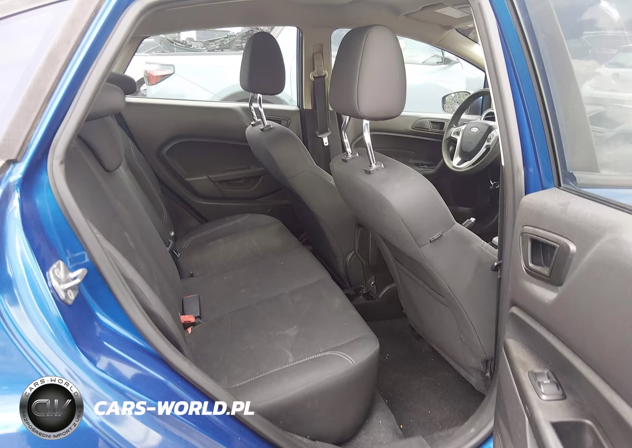 FORD FIESTA SE VIN:3FADP4BJ8JM142496 - 8