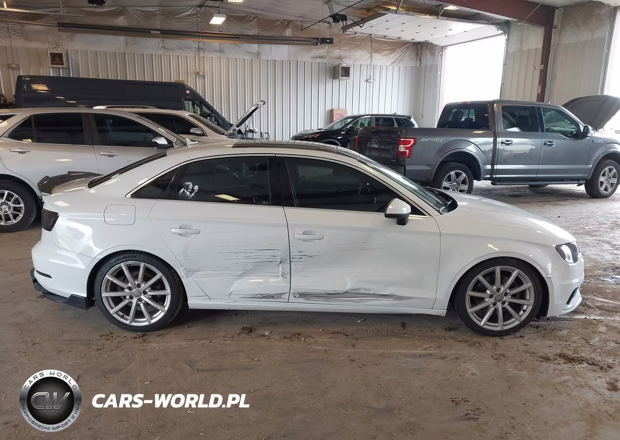 2015 Audi A3 2.0T Premium VIN:WAUEFGFFXF1109588 - 13
