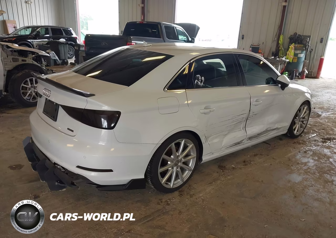 2015 Audi A3 2.0T Premium VIN:WAUEFGFFXF1109588 - 4