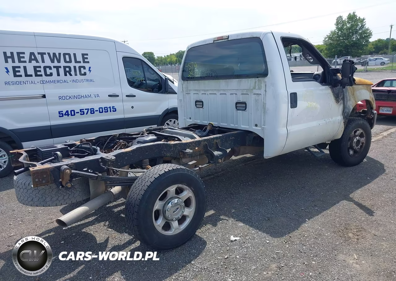 2016 Ford F-350 Xl VIN:1FTRF3B68GED10113 - 4