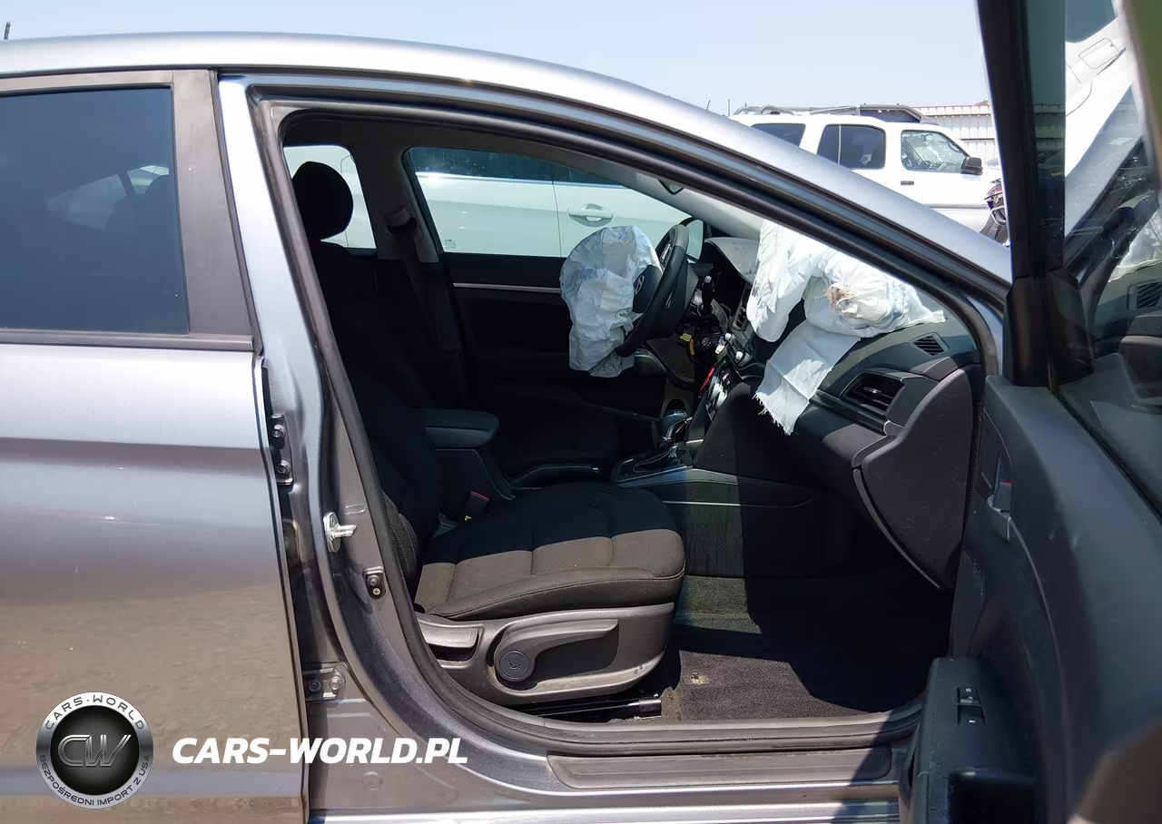2019 Hyundai Elantra Sel VIN:KMHD84LF1KU825019 - 5
