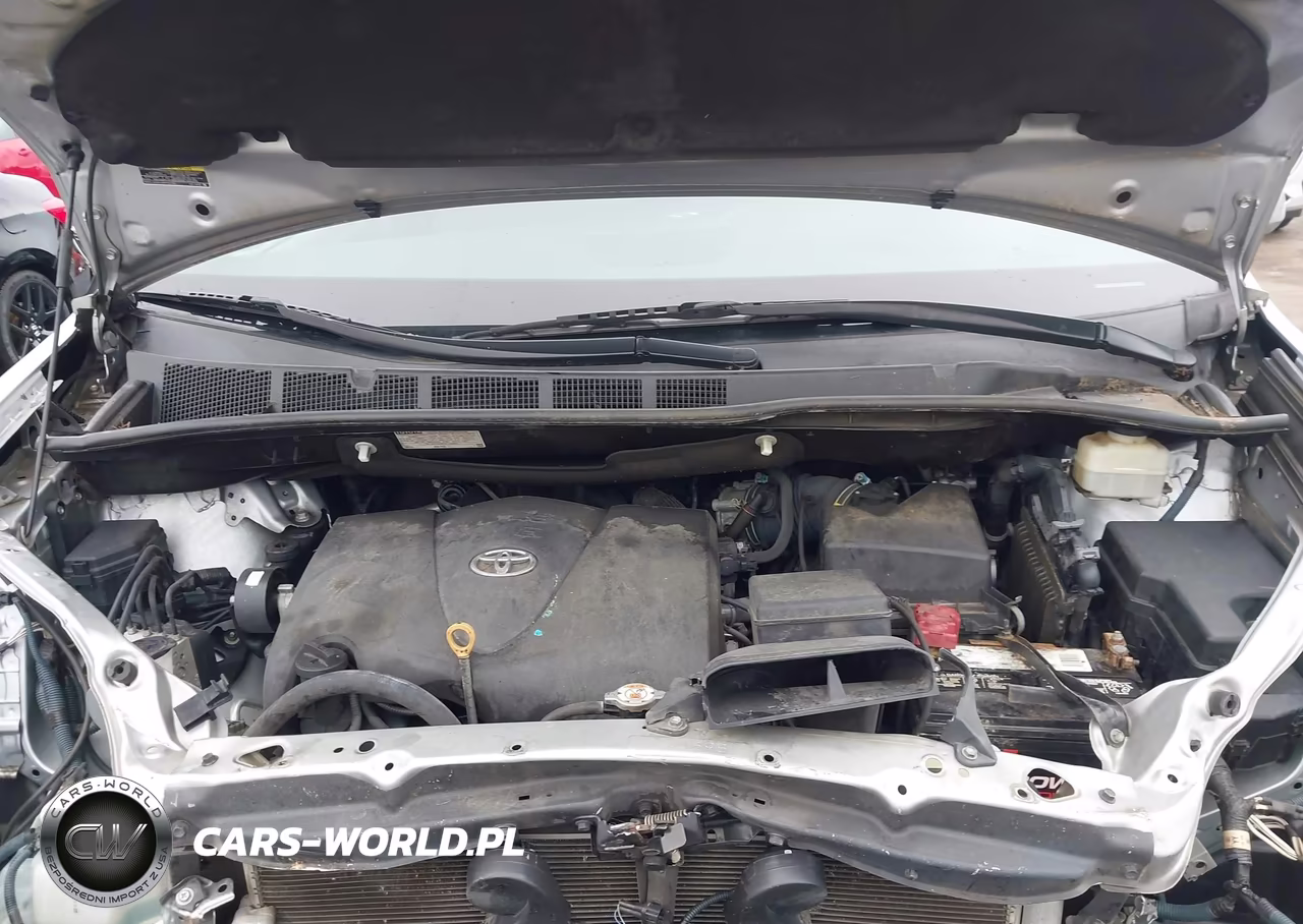 2019 Toyota Sienna Le 8 Passenger VIN:5TDKZ3DC6KS978846 - 10