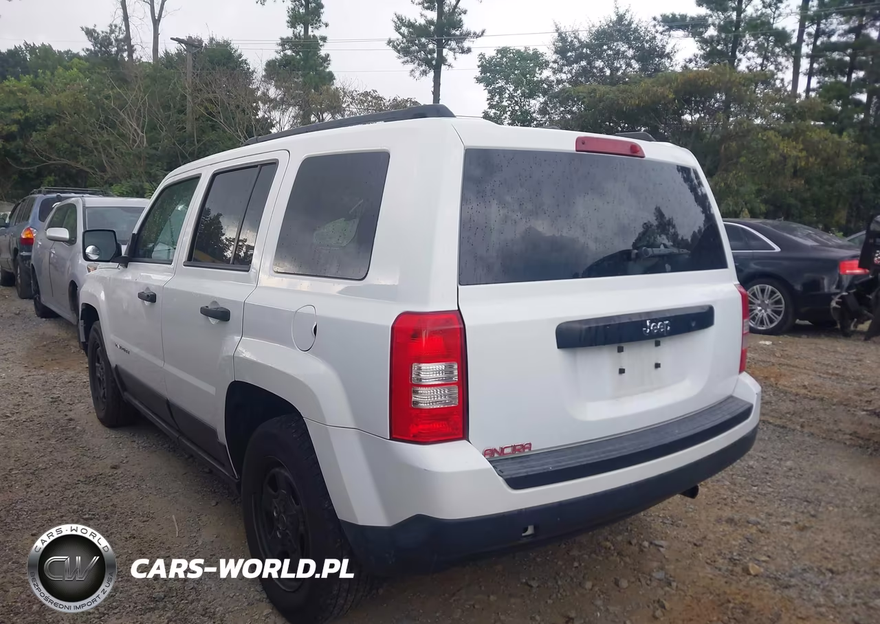 2016 Jeep Patriot Sport VIN:1C4NJPBB9GD774390 - 3