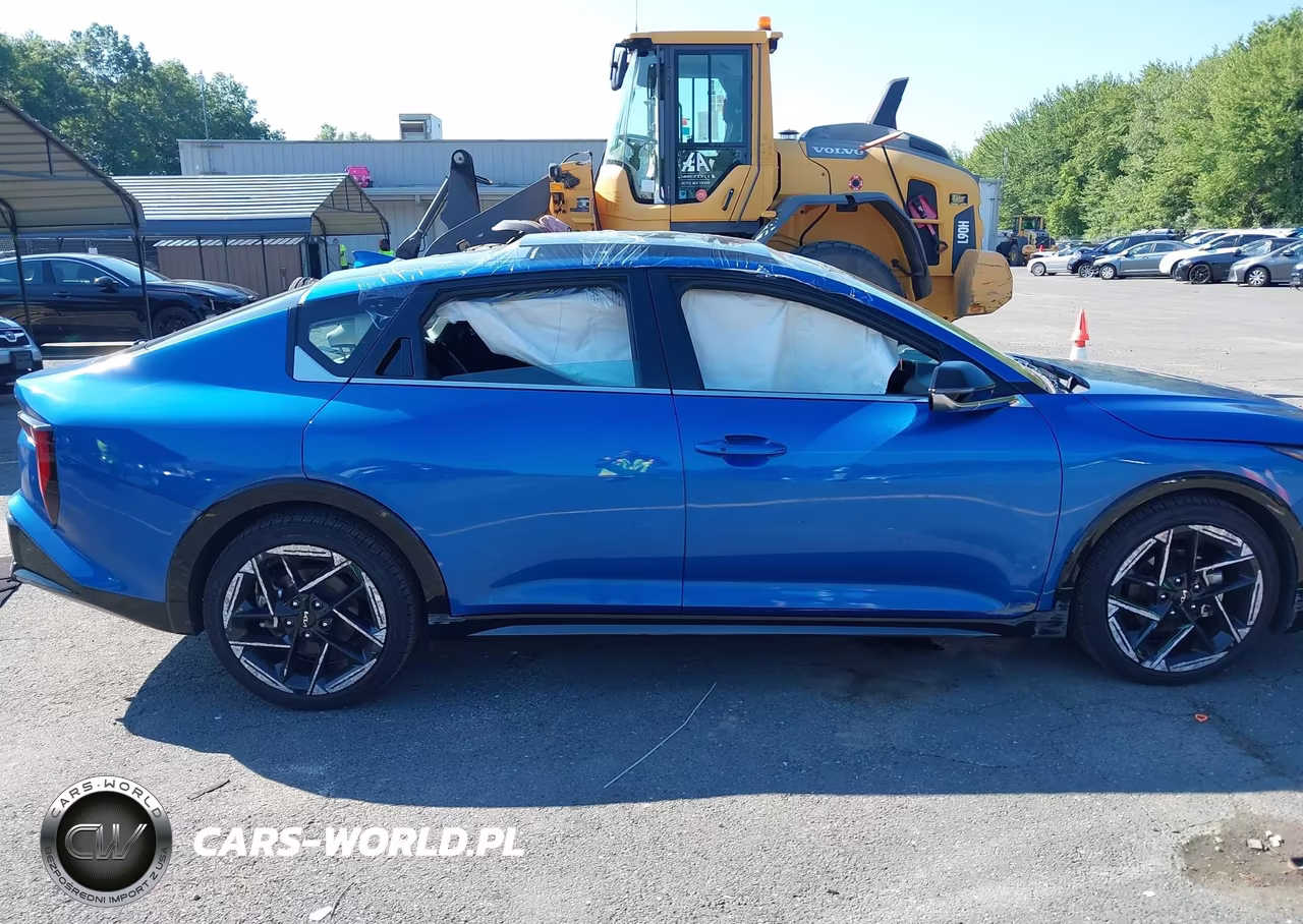 2025 Kia K4 Gt-Line VIN:3KPFW4DE3SE140284 - 13