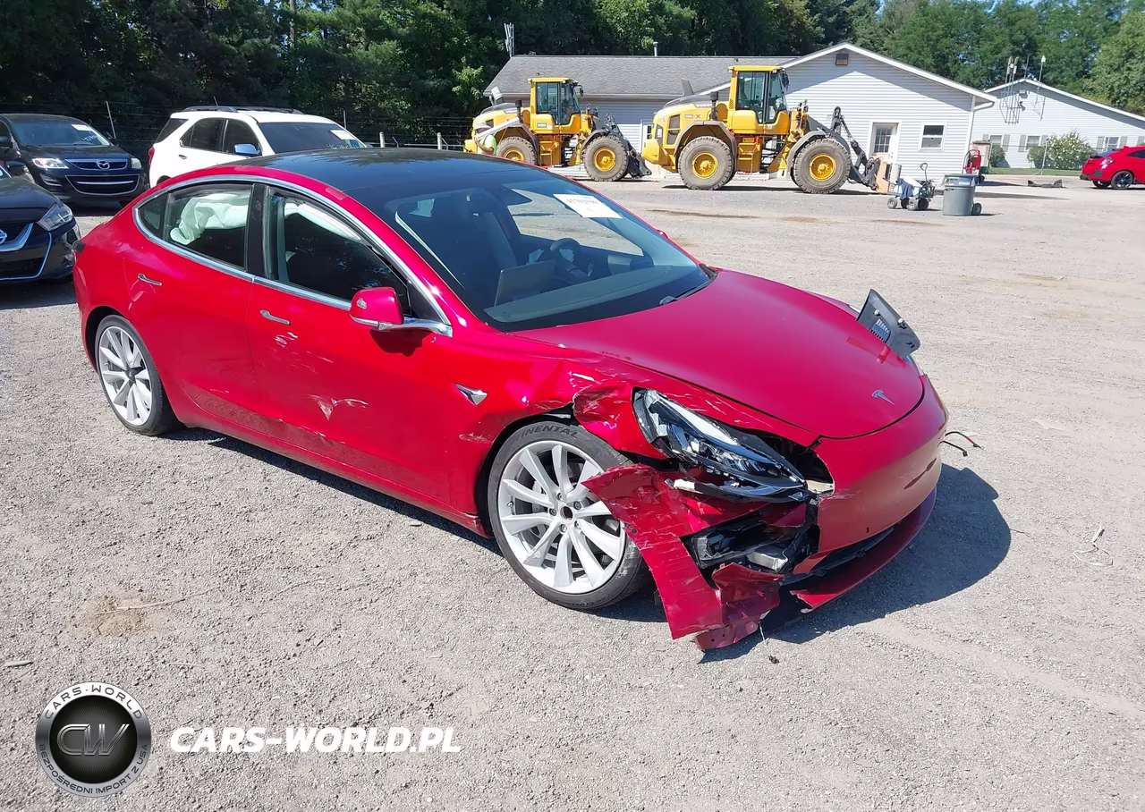 2020 Tesla Model 3 Standard Range Plus Rear-Wheel Drive-Standard Range Rear-Wheel Drive – zdjęcie 1 z 14