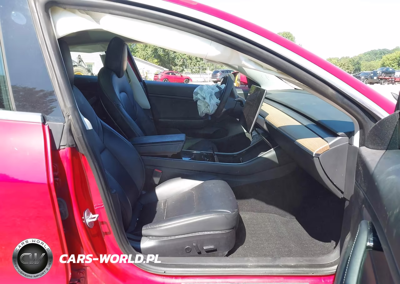 2020 Tesla Model 3 Standard Range Plus Rear-Wheel Drive-Standard Range Rear-Wheel Drive VIN:5YJ3E1EA4LF661283 - 5