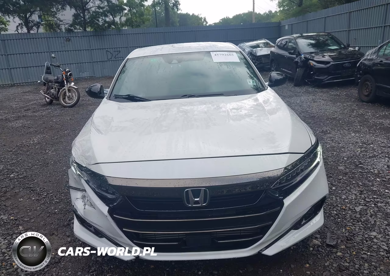 2022 Honda Accord Sport VIN:1HGCV1F32NA067756 - 12