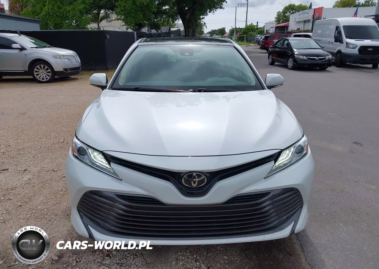 2019 Toyota Camry Xle VIN:4T1B11HK8KU839144 - 12