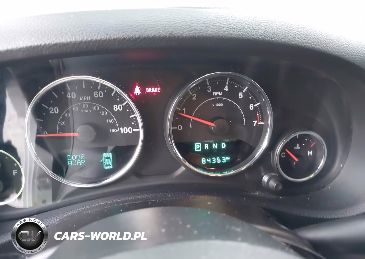 2016 Jeep Wrangler Unlimited Sport VIN:1C4BJWDG0GL196983 - 7