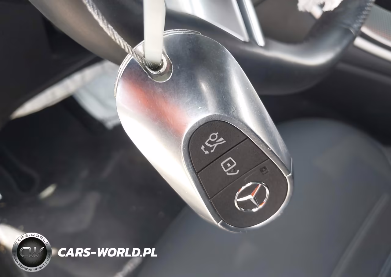 2025 Mercedes-Benz C 300 VIN:W1KAF4HB8SR269464 - 11