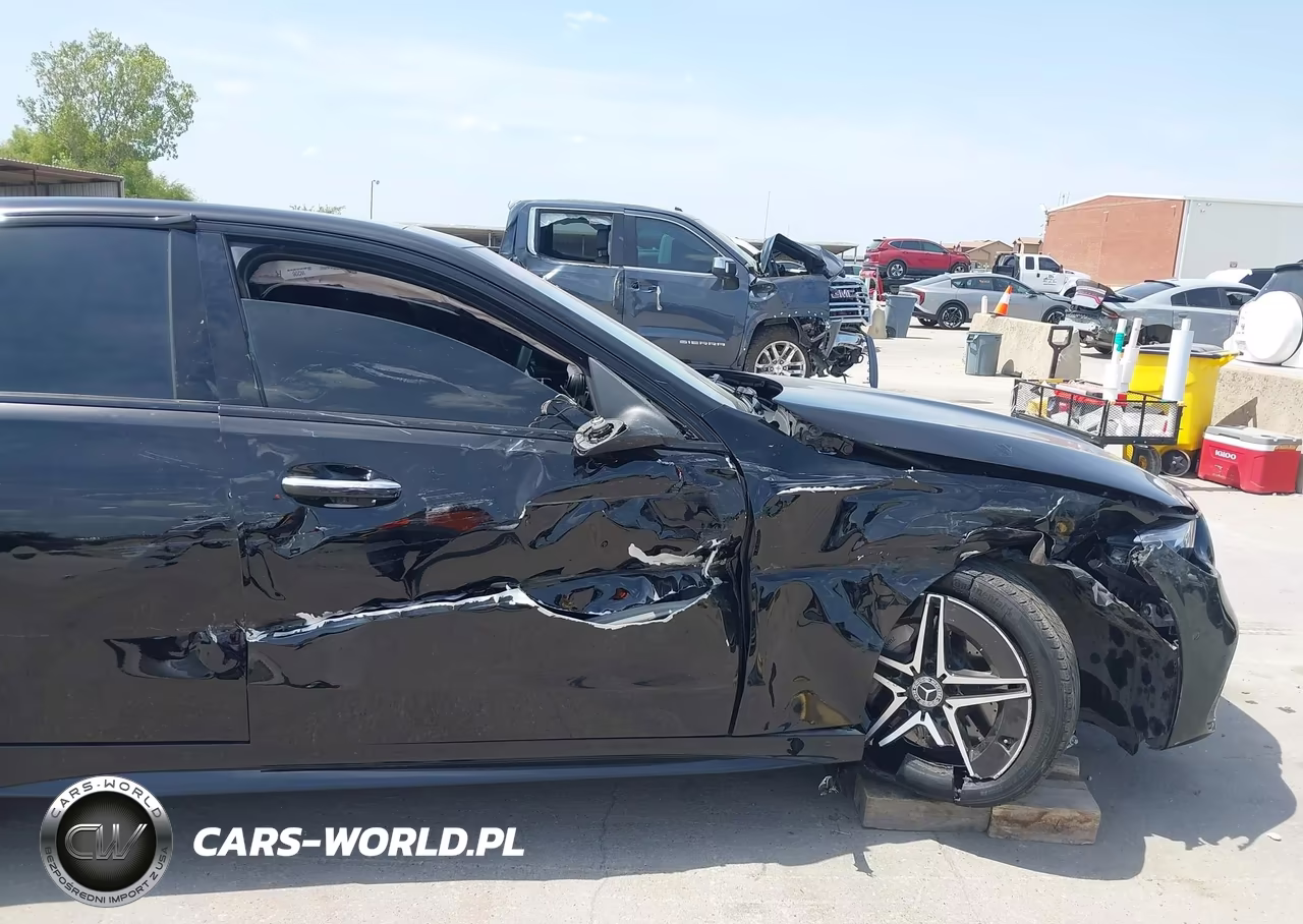 2025 Mercedes-Benz C 300 VIN:W1KAF4HB8SR269464 - 6