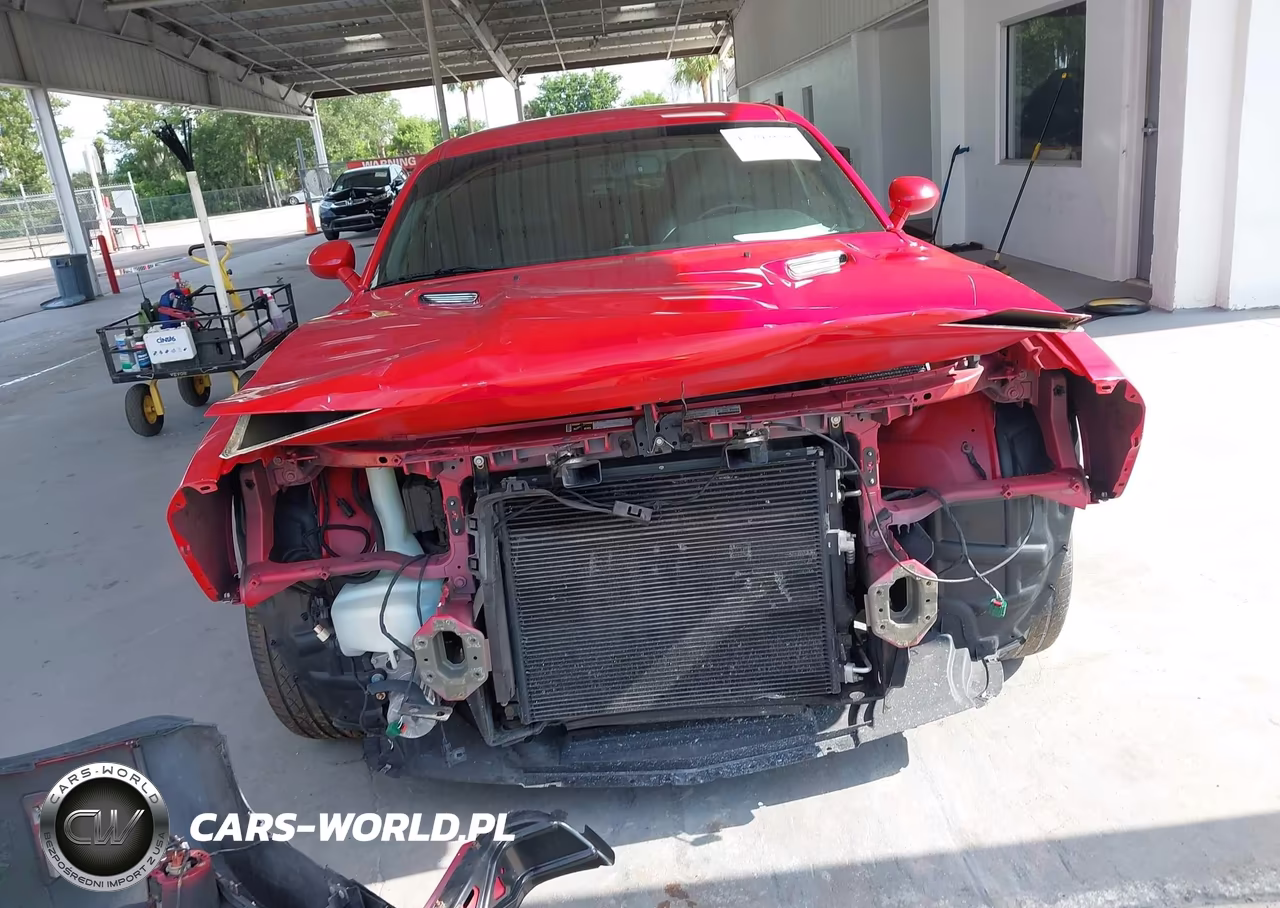 2013 Dodge Challenger R-T Plus VIN:2C3CDYBT8DH586007 - 12