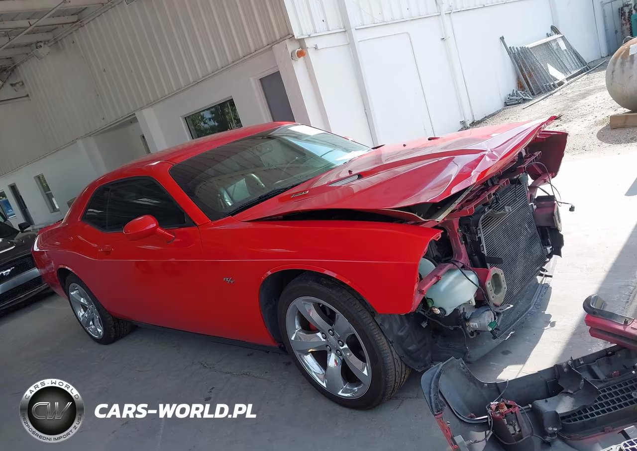 2013 Dodge Challenger R-T Plus VIN:2C3CDYBT8DH586007 - 13
