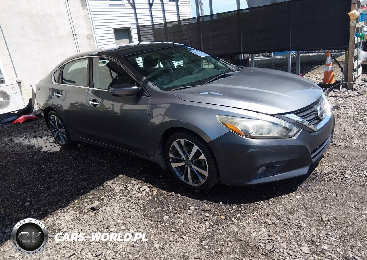 2016 Nissan Altima 2.5 Sr – zdjęcie 1 z 16