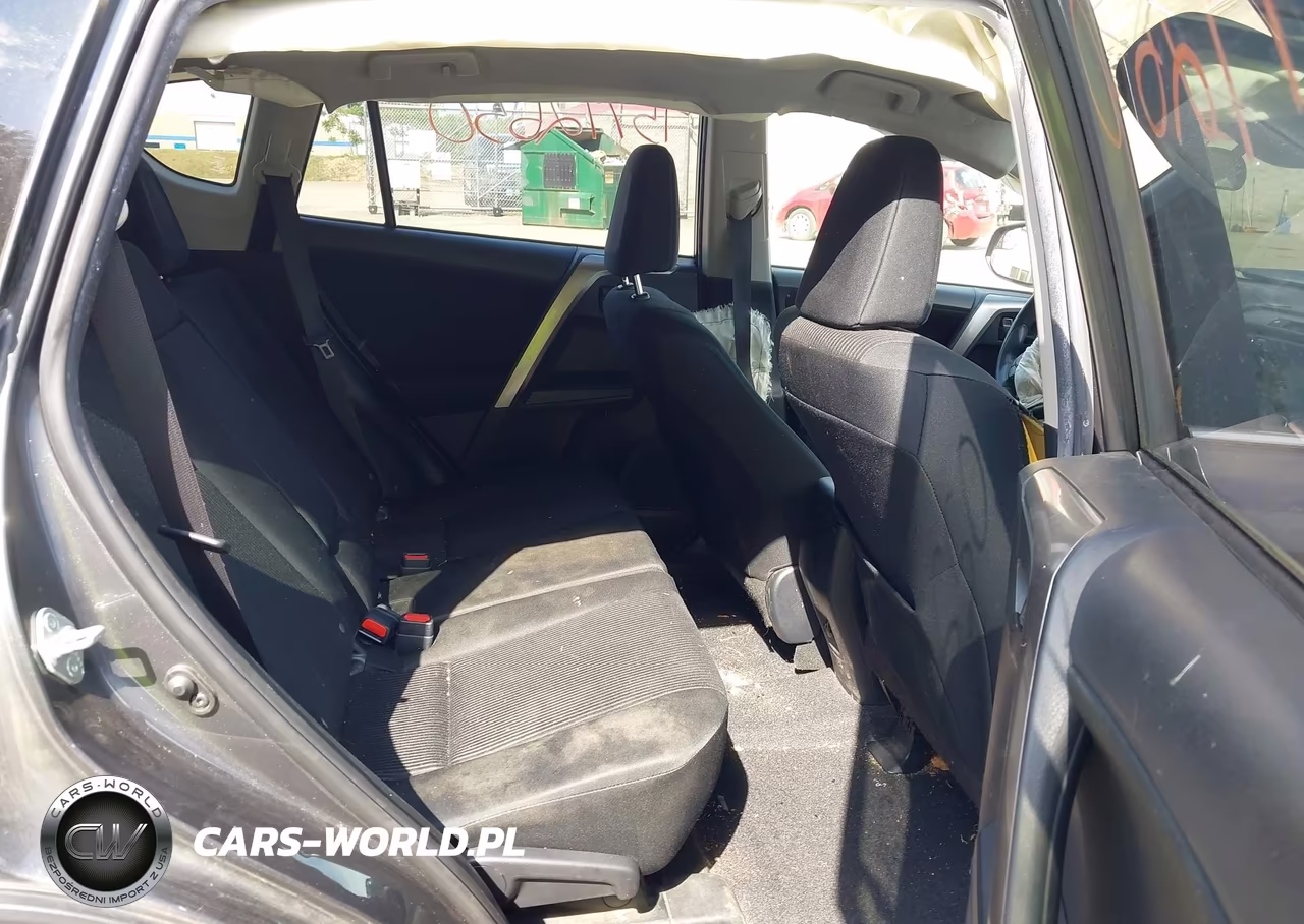 2017 Toyota Rav4 Le VIN:JTMBFREV6HJ115837 - 8