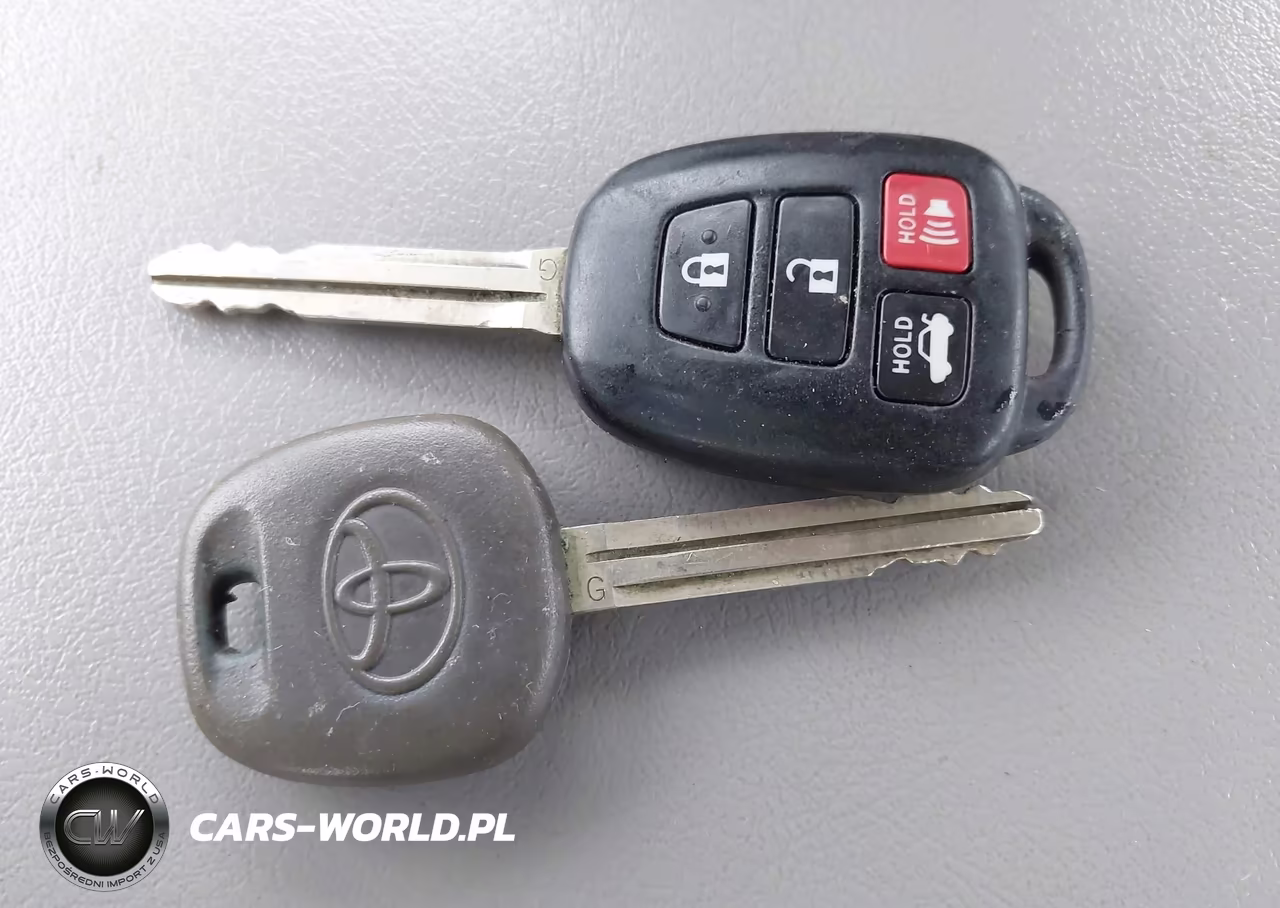 2012 Toyota Camry Le VIN:4T4BF1FK4CR249017 - 11