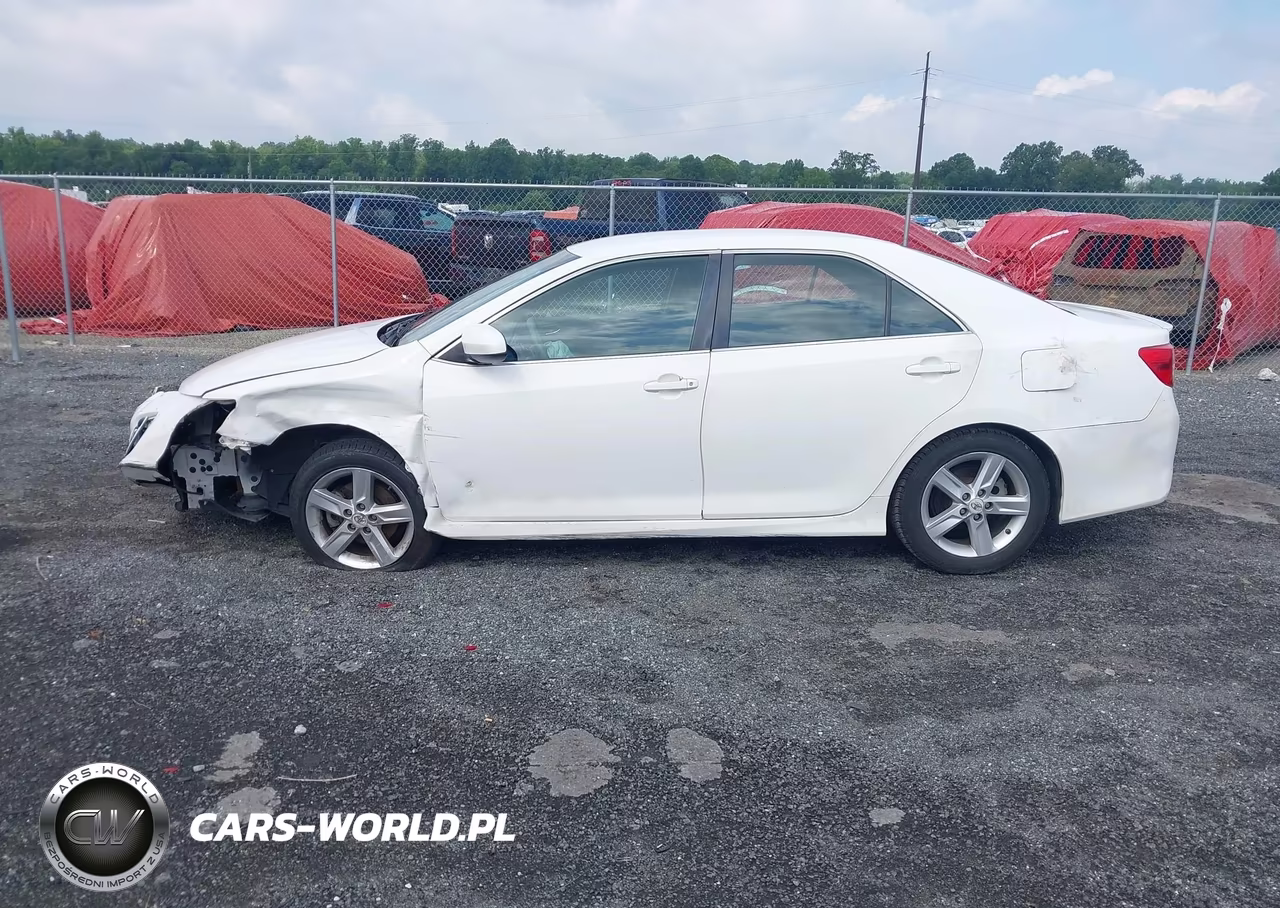2013 Toyota Camry Se VIN:4T1BF1FK0DU648230 - 14