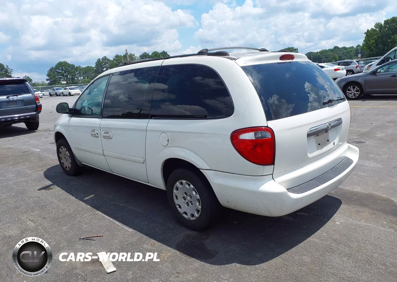 2004 Chrysler Town & Country Lx VIN:2C4GP44R24R607717 - 3