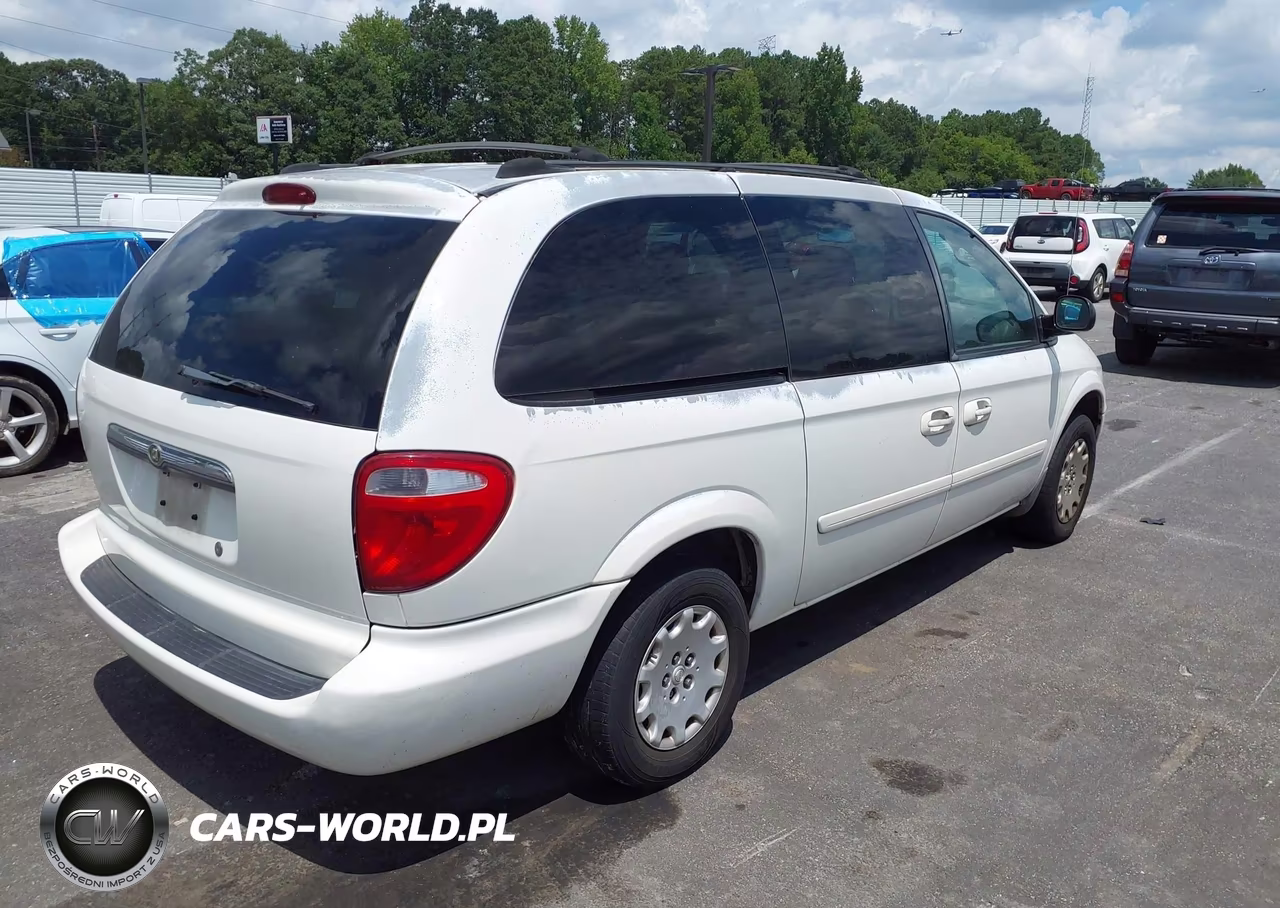 2004 Chrysler Town & Country Lx VIN:2C4GP44R24R607717 - 4