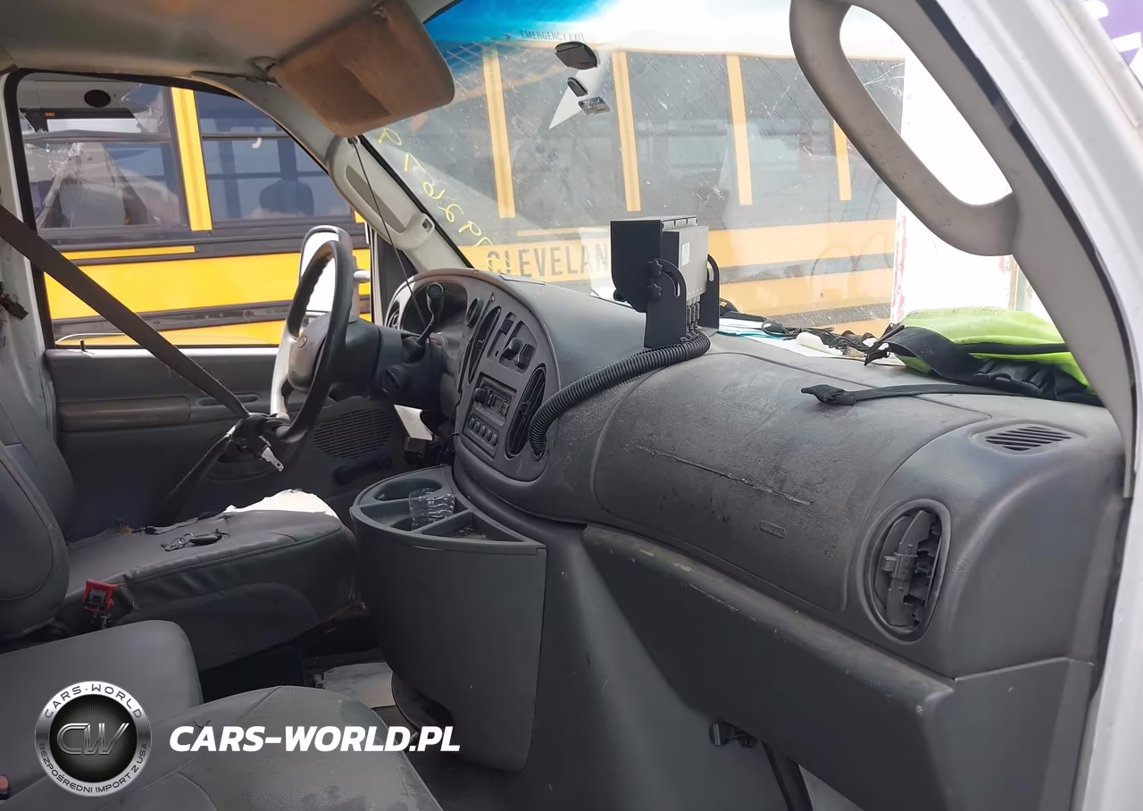 2007 Ford E-450 Cutaway VIN:1FDXE45S97DB15857 - 6