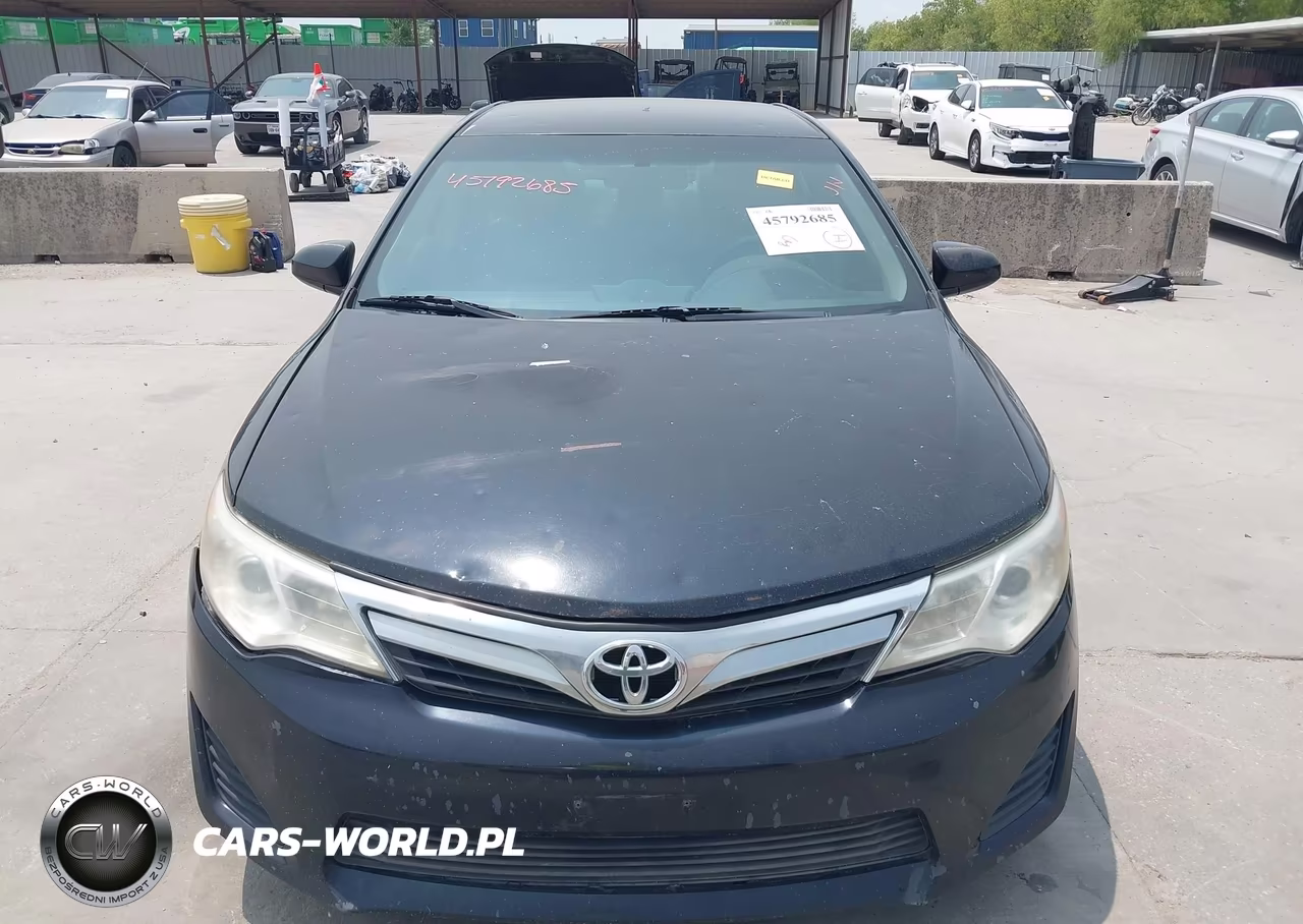 2014 Toyota Camry Le VIN:4T4BF1FK8ER434321 - 12