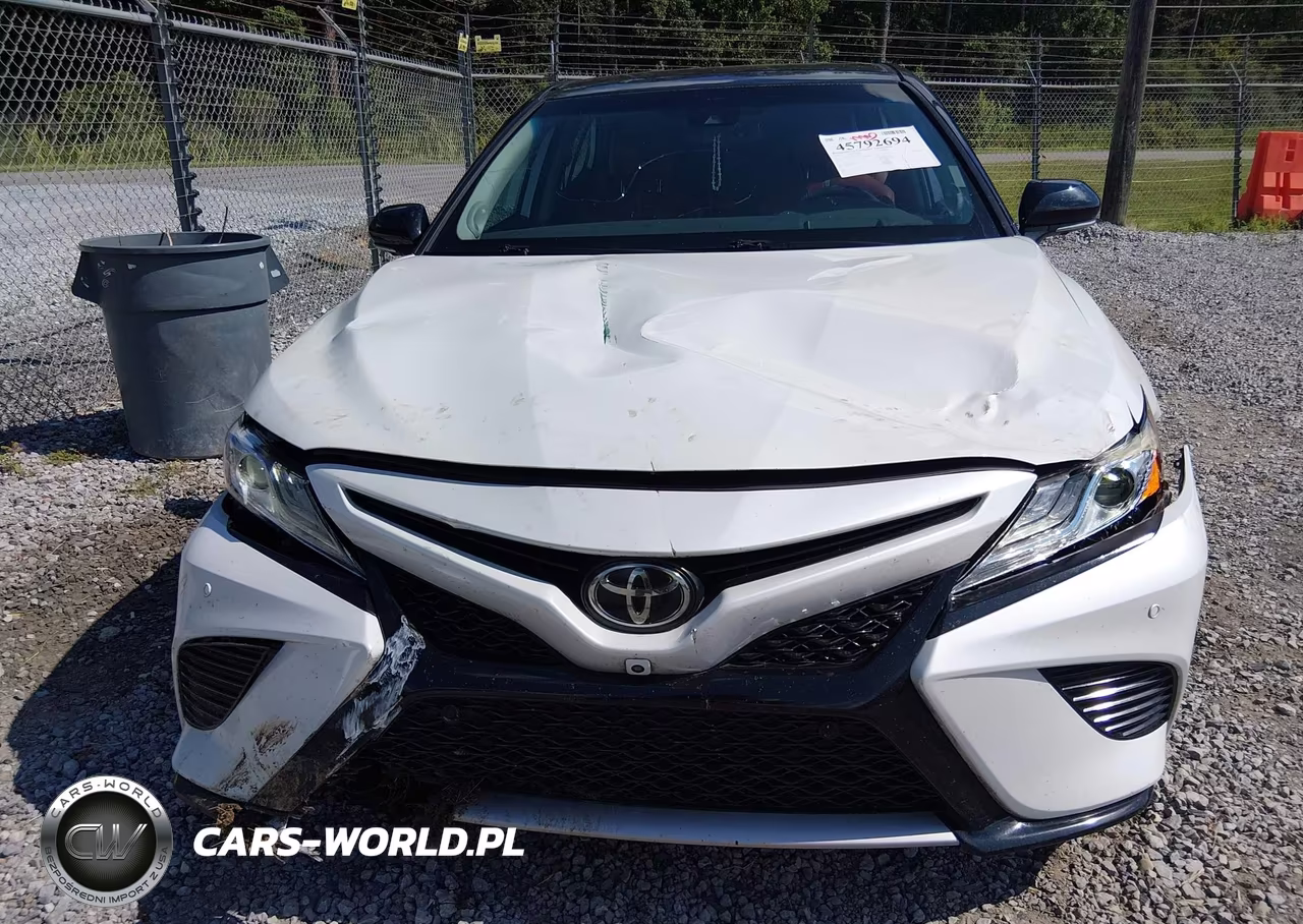 2020 Toyota Camry Xse VIN:4T1K61AK7LU374787 - 18