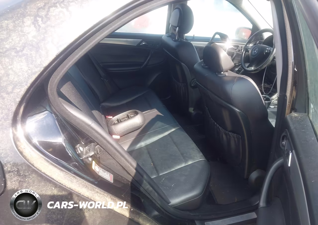 2005 Mercedes-Benz C 230 Kompressor Sport VIN:WDBRF40J75F687468 - 8