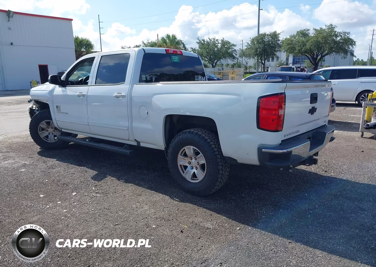 2017 Chevrolet Silverado 1500 Lt VIN:3GCUKREC6HG405550 - 3