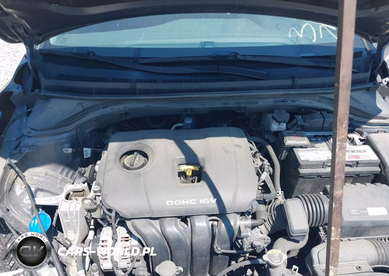2018 Hyundai Elantra Sel VIN:5NPD84LF8JH386768 - 10