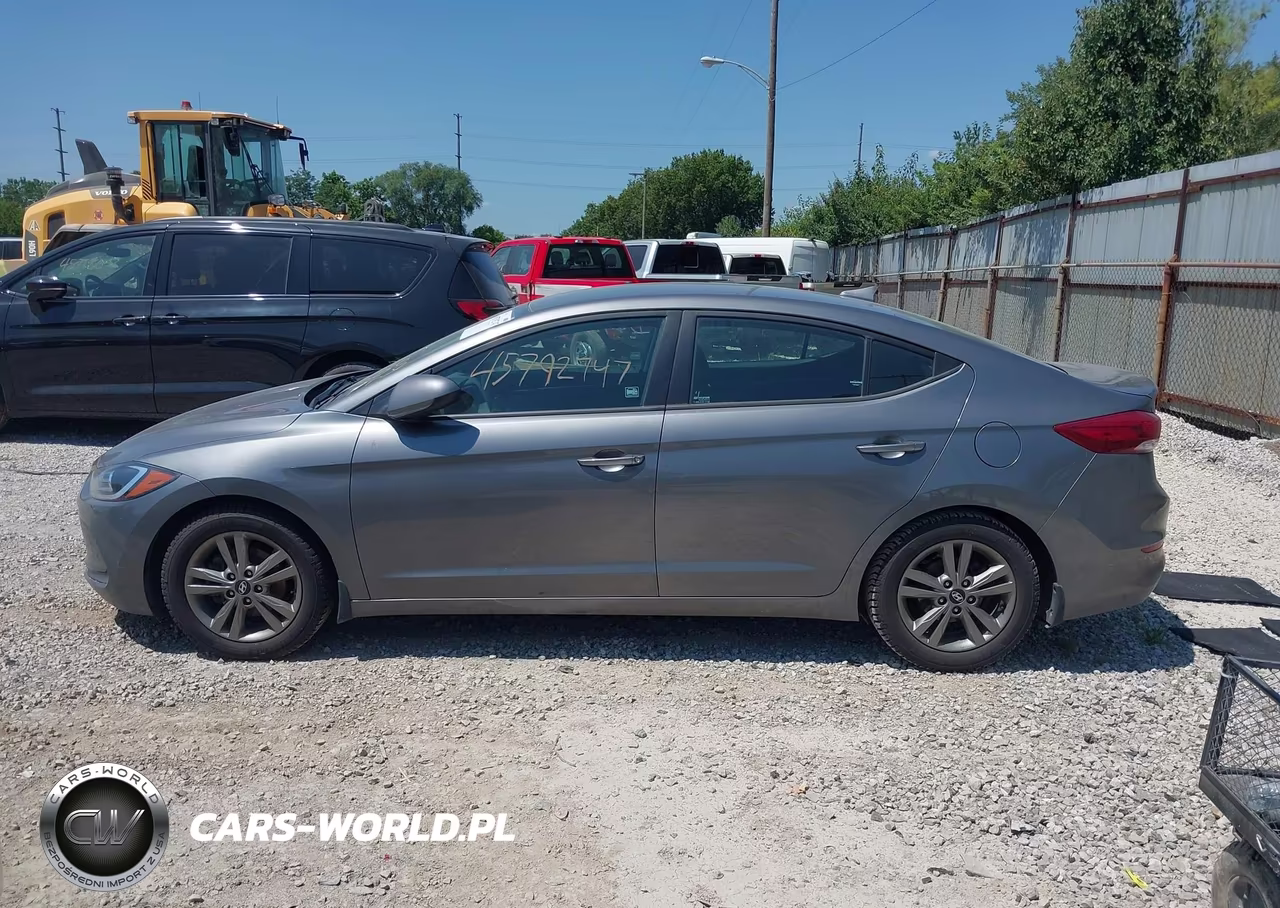 2018 Hyundai Elantra Sel VIN:5NPD84LF8JH386768 - 14
